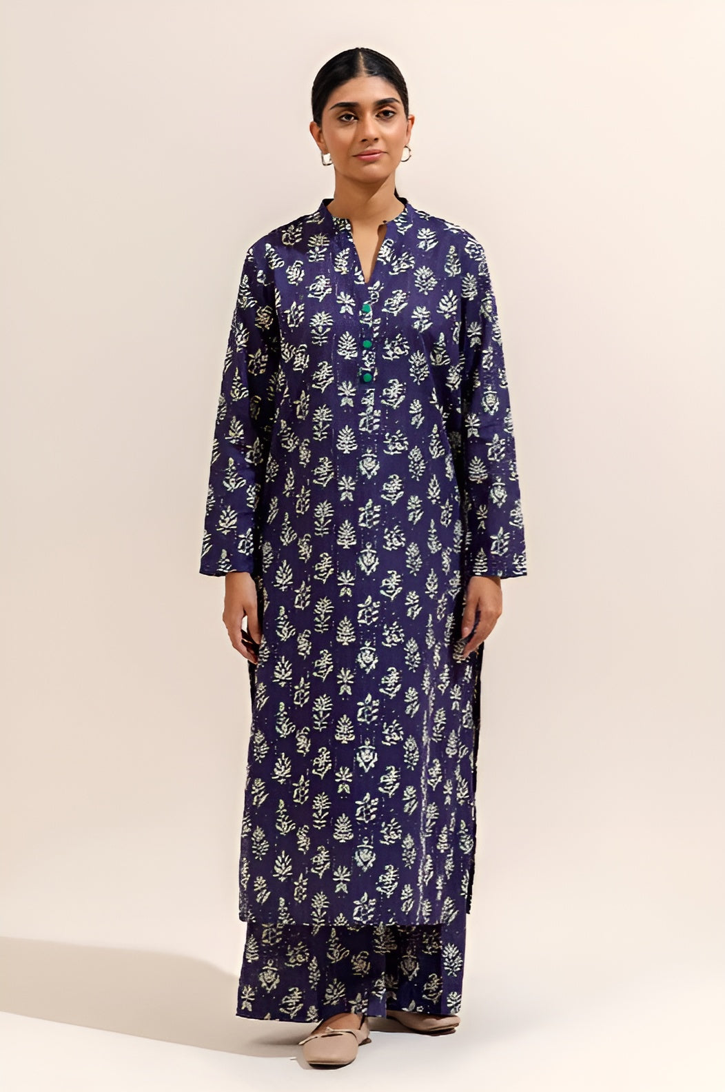Beechtree Khaddar Printed 2-Piece – Design 01 (Unstitched)