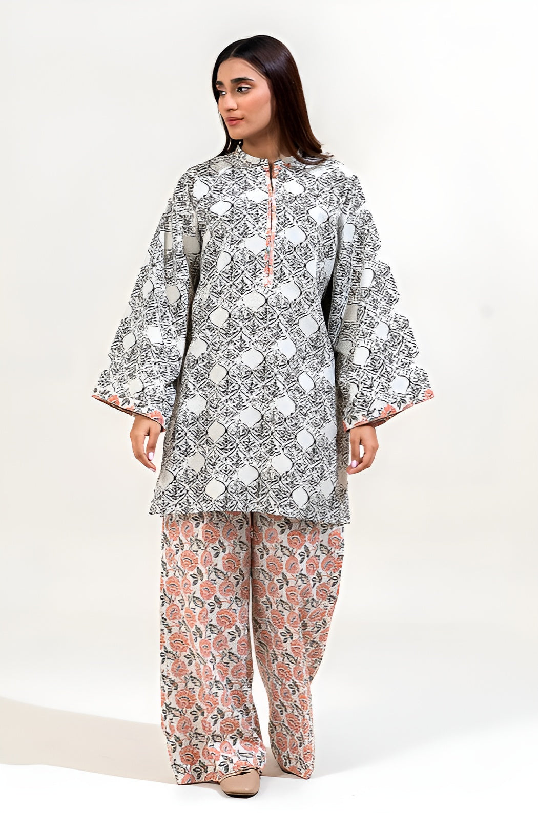 2 PIECE PRINTED KHADDAR SUIT-IVORY MAZE (UNSTITCHED)