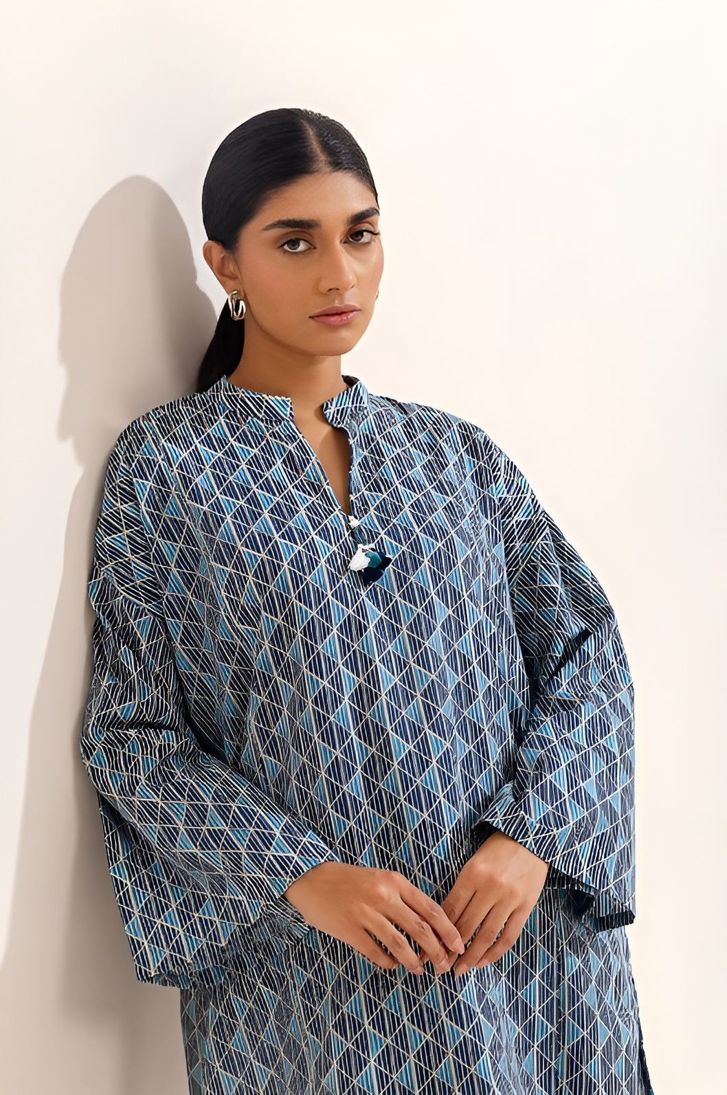 2 PIECE PRINTED KHADDAR SUIT-GRAPHITE GRID (UNSTITCHED)