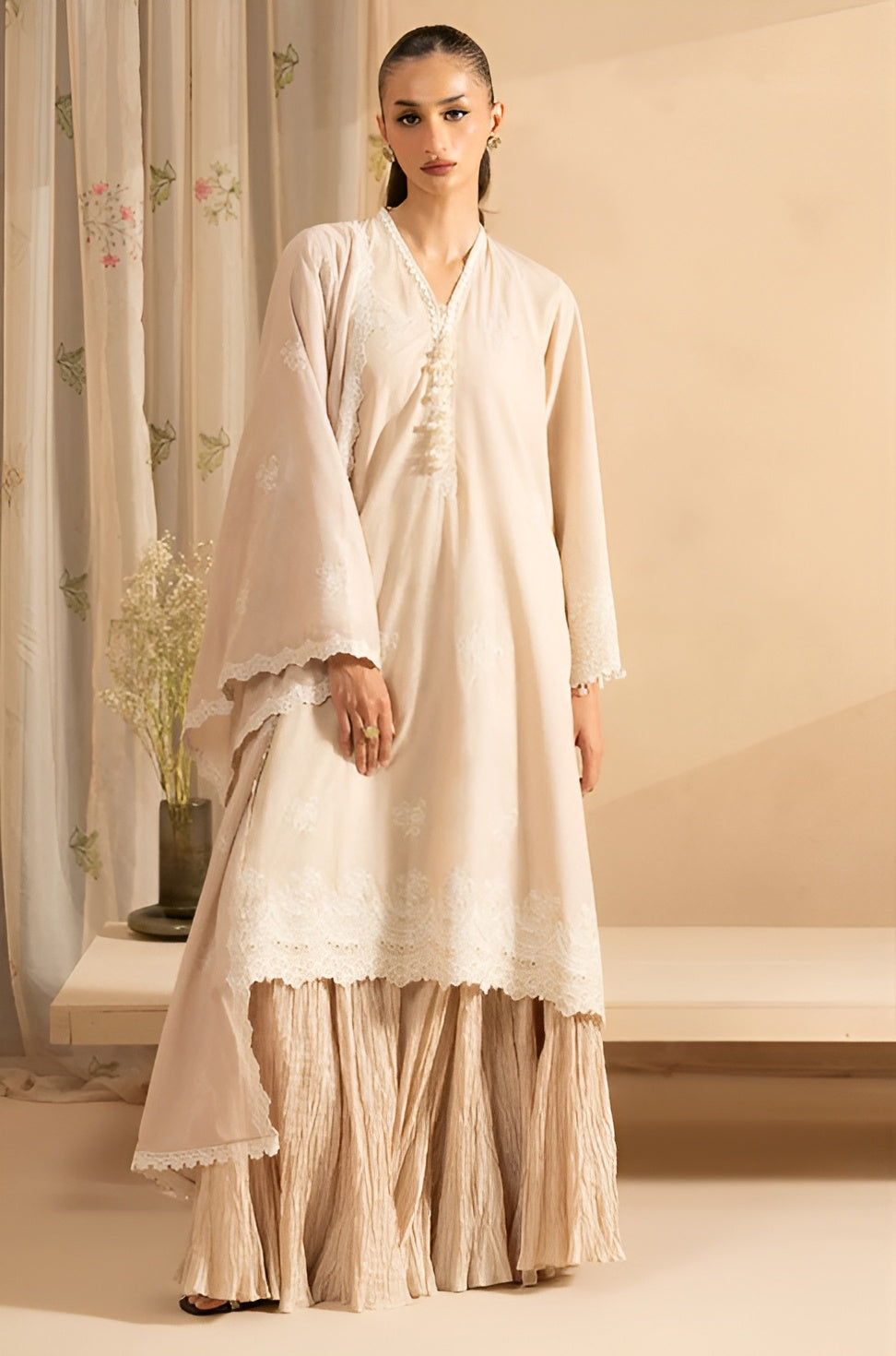 MOONLIT BEIGE- 3PC EMBROIDERED LAWN SUIT