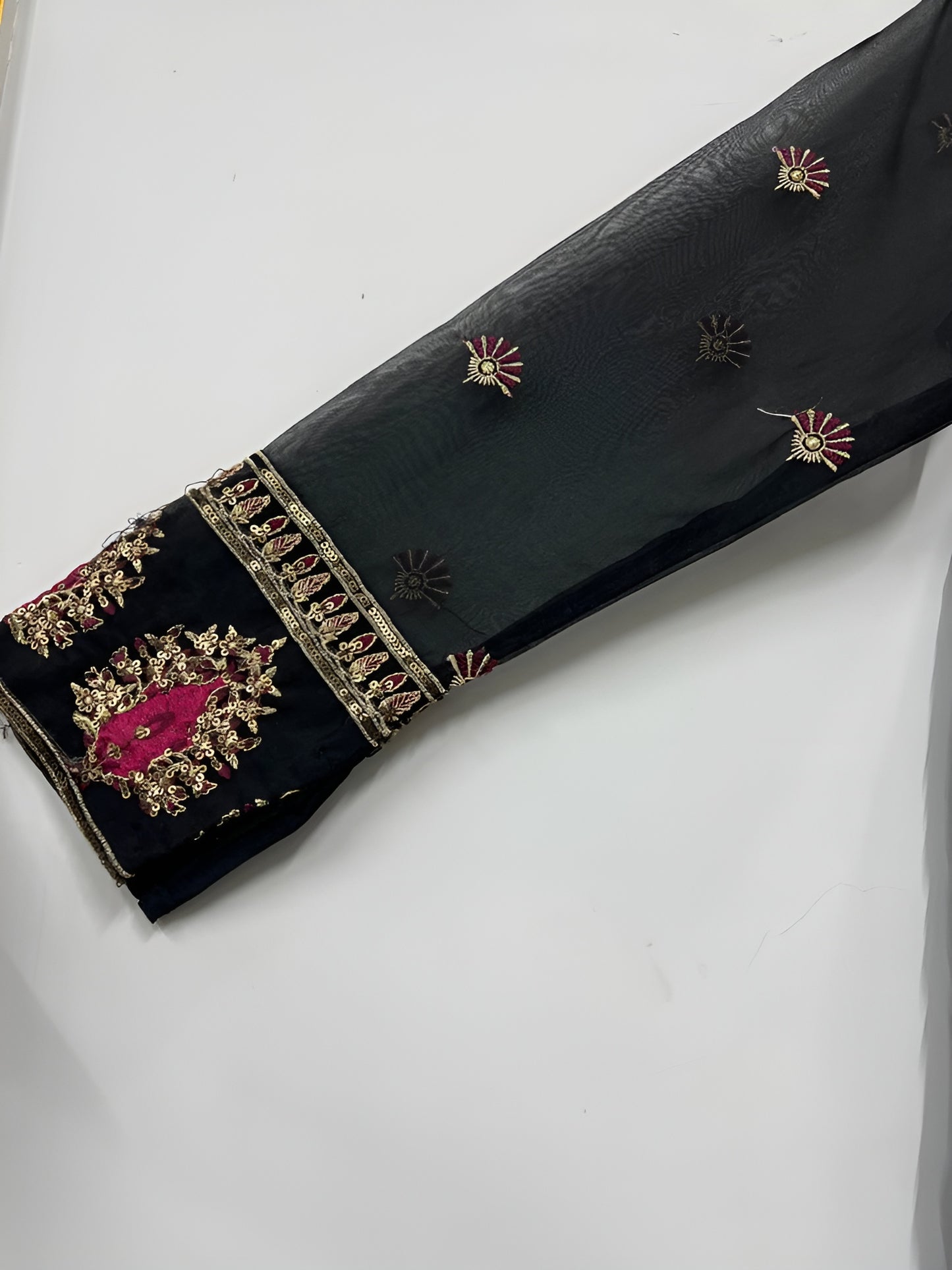 2 Piece - sapphire EMBROIDERED Black