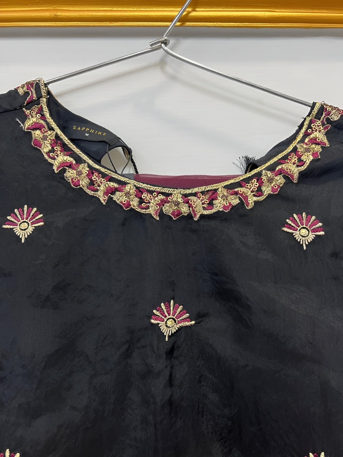 2 Piece - sapphire EMBROIDERED Black