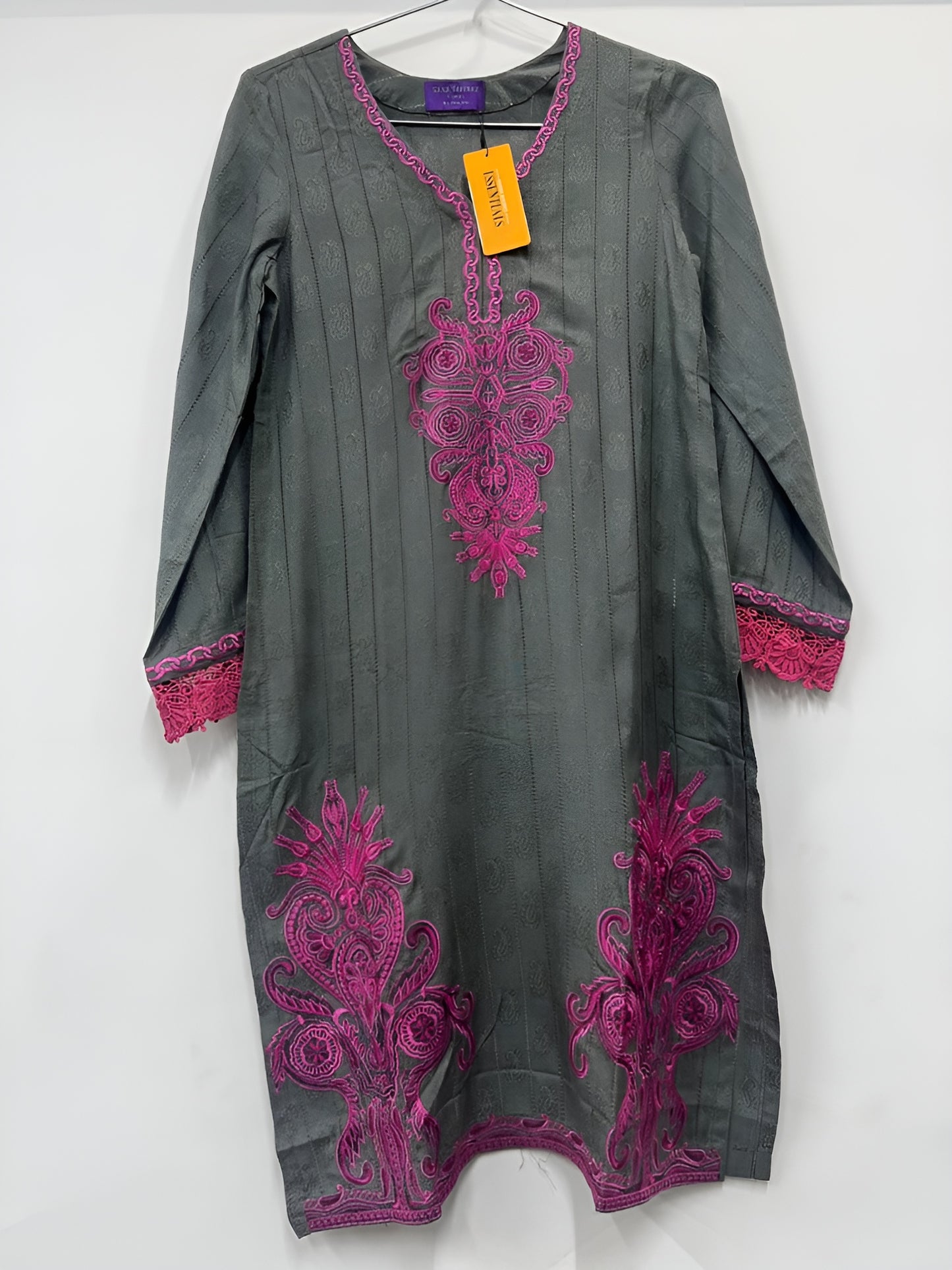 shirt - sanasafinaz EMBROIDERED
