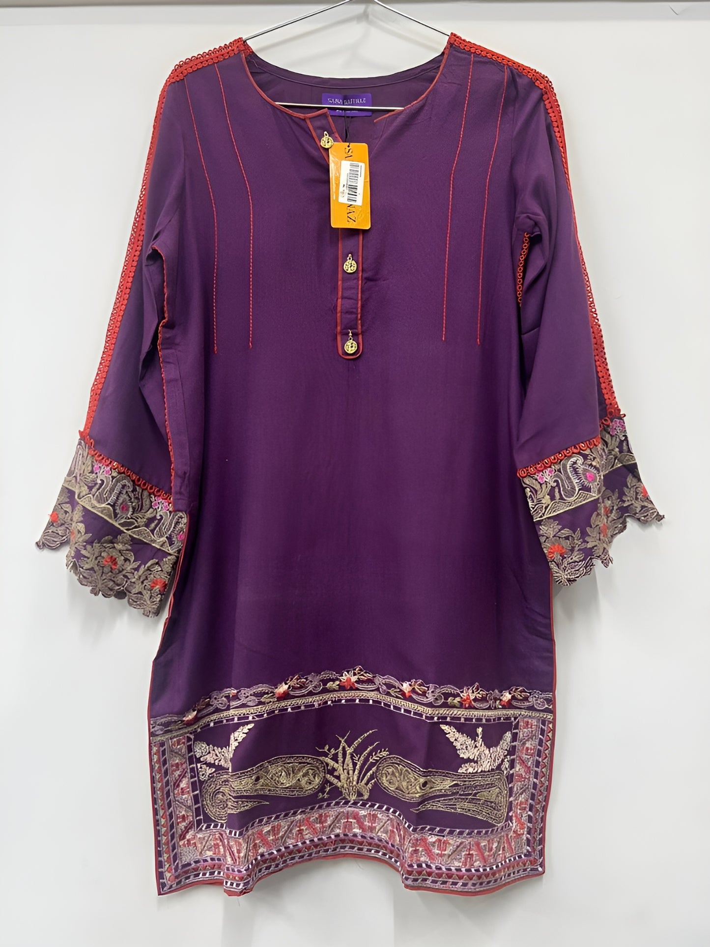 shirt - sanasafinaz EMBROIDERED