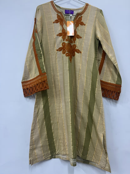 shirt - sanasafinaz EMBROIDERED