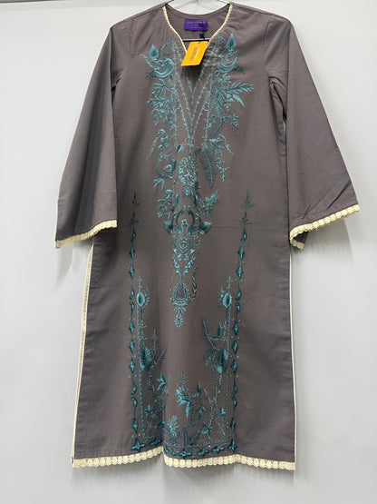 shirt - sanasafinaz EMBROIDERED